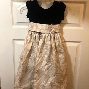 Girl Dress
